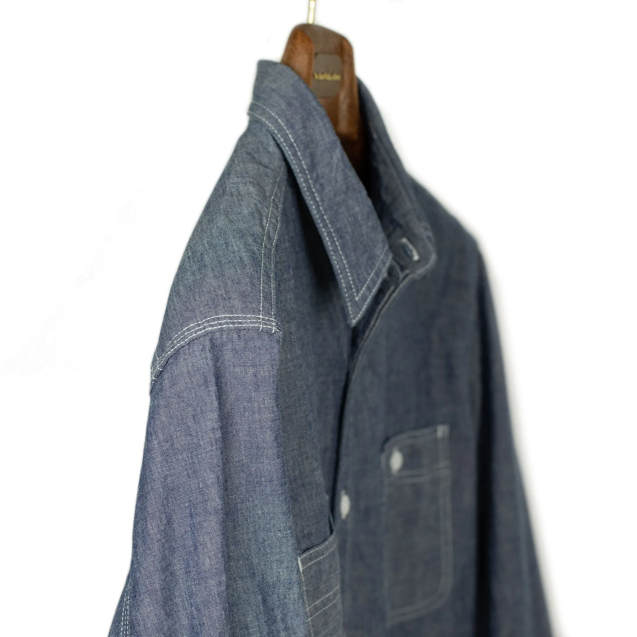 Classic work shirt in washed blue chambray