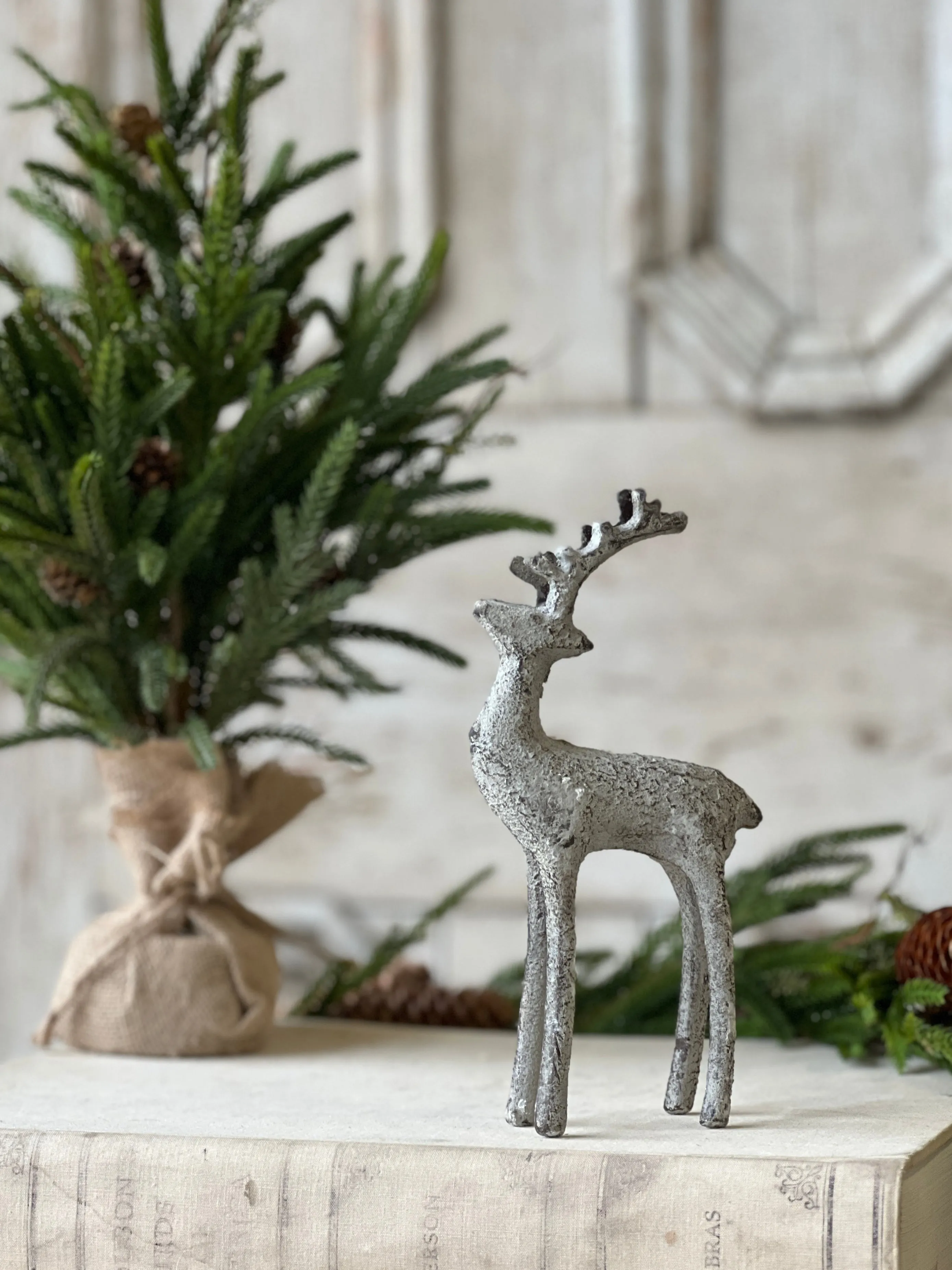 Stately Stag | 8.5"